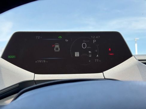 New 2026 Toyota Prius LE image 15