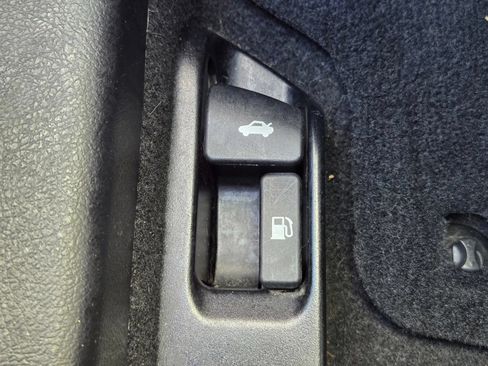 Used 2013 Toyota Camry SE w/ Convenience Pkg FWD image 31