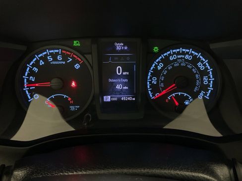 Used 2021 Toyota Tacoma SR image 22