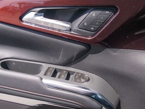 New 2026 Chevrolet Traverse RS FWD image 18