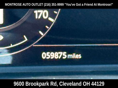 Used 2020 Land Rover Range Rover Velar R-Dynamic HSE image 32