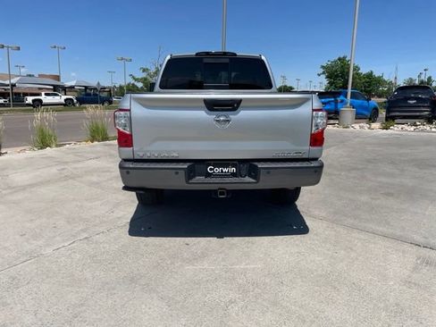 Used 2019 Nissan Titan PRO-4X w/ Pro-4x Convenience Package AWD/4WD image 8