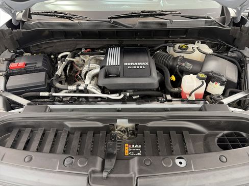 Used 2024 Chevrolet Silverado 1500 RST w/ Z71 Off-Road Package image 11