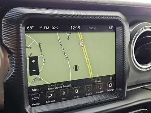 Used 2022 Jeep Wrangler Unlimited Sahara w/ LED Lighting Group image 16