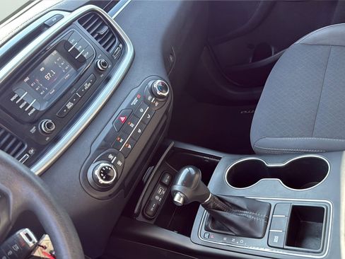 Used 2016 Kia Sorento LX FWD image 20