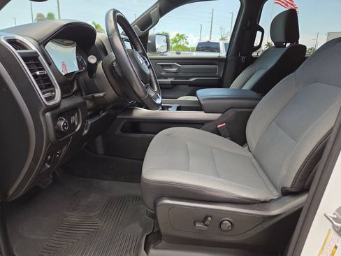 Used 2022 RAM 1500 Big Horn AWD/4WD image 27