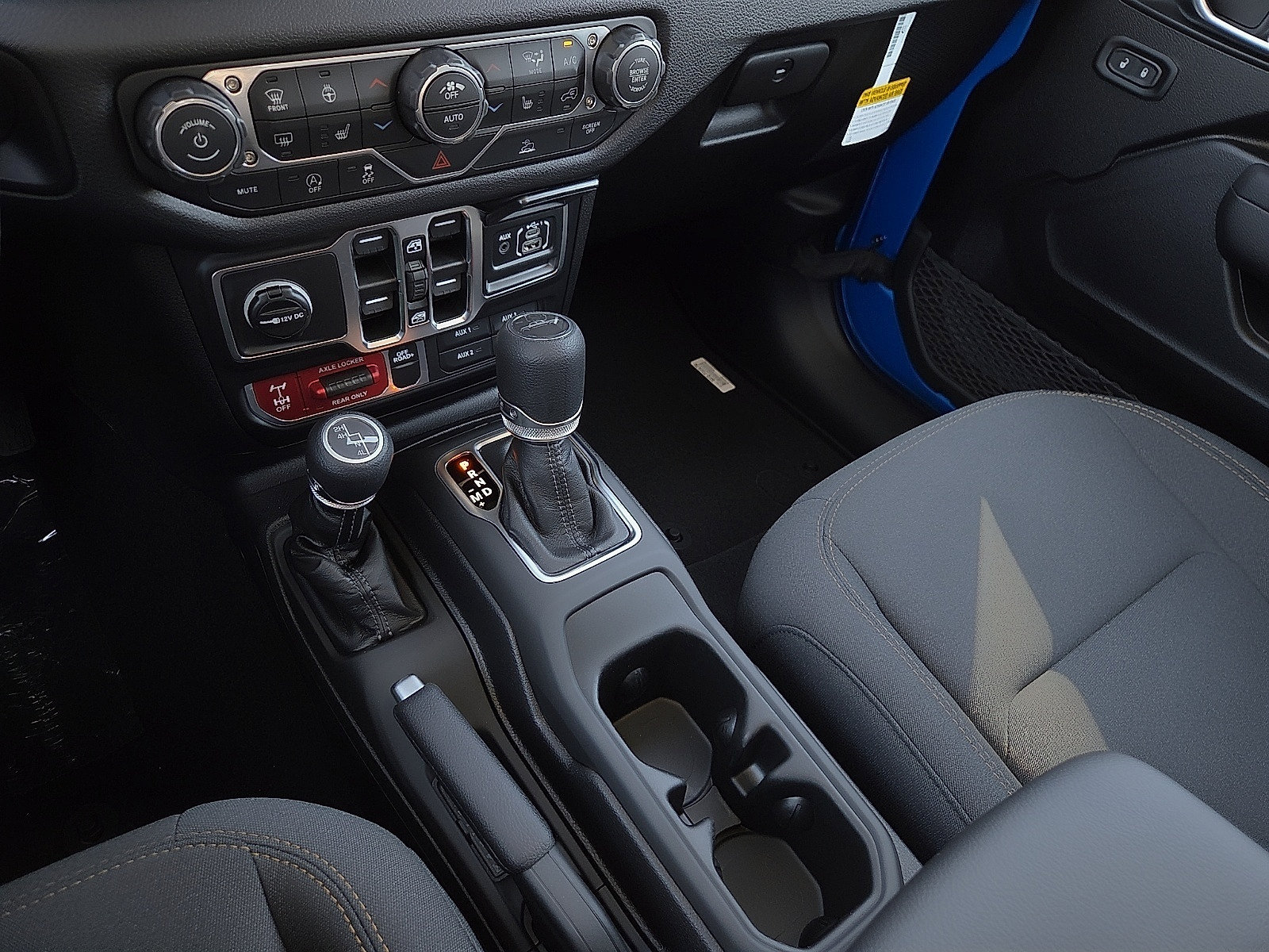 New 2027 Jeep Gladiator Sport AWD/4WD image 25
