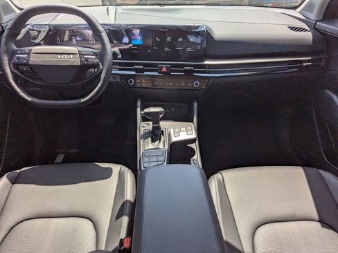 New 2026 Kia Sportage EX FWD image 13