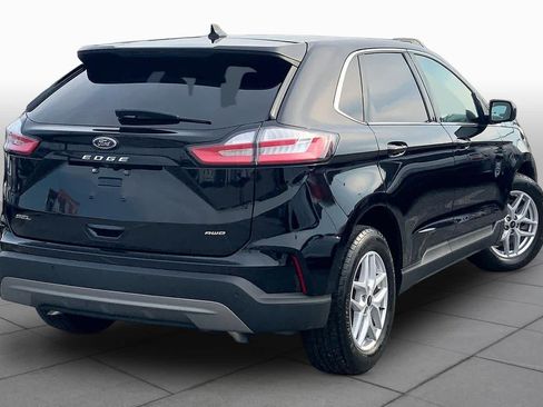 Used 2024 Ford Edge SEL AWD/4WD image 13