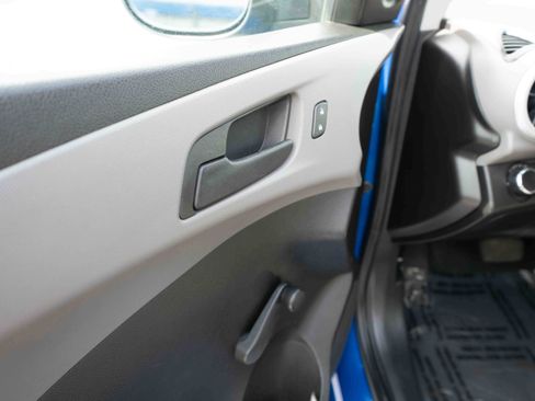 Used 2017 Chevrolet Sonic LS FWD image 7