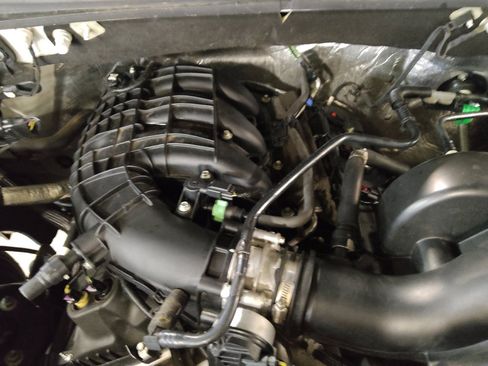 Used 2016 Ford F150 XLT RWD image 30