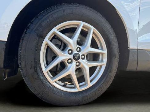 Certified 2024 Ford Edge SEL AWD/4WD image 15