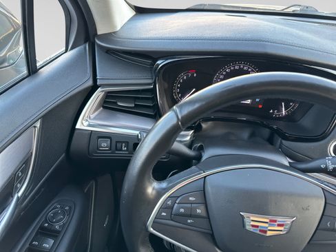 Used 2019 Cadillac XT5 Premium Luxury FWD image 29