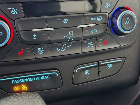 Used 2018 Ford Escape SE w/ SE Sync 3 Package image 21