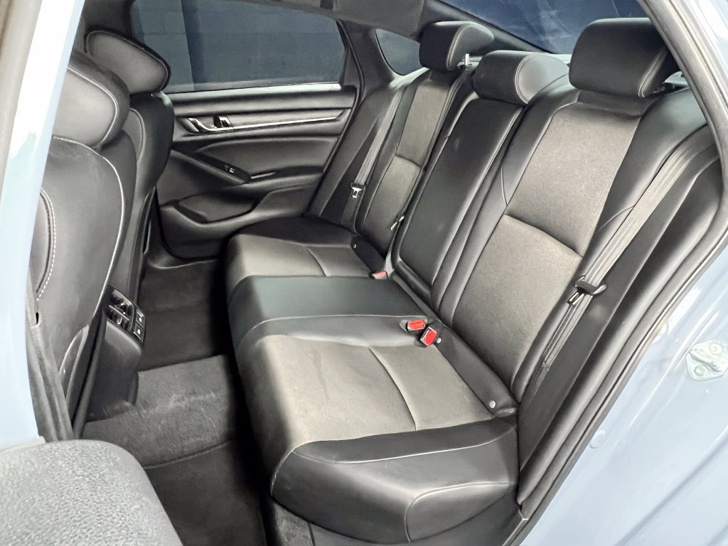 Used 2022 Honda Accord Sport image 16