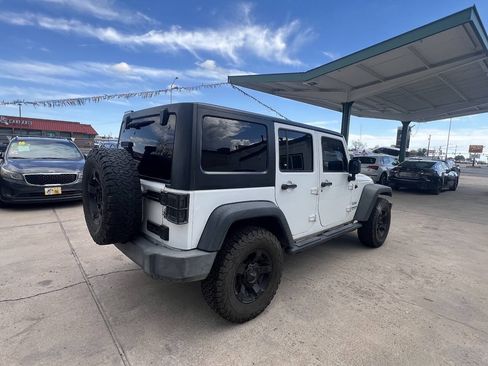 Used 2015 Jeep Wrangler Unlimited Sport w/ Quick Order Package 24S AWD/4WD image 6