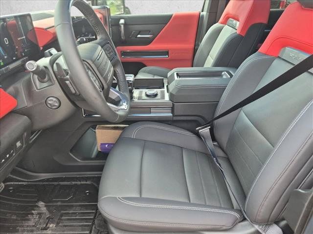 New 2026 GMC Hummer EV 3X w/ Carbon Fiber Edition Package AWD/4WD image 9