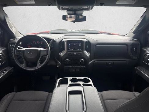 Used 2024 Chevrolet Silverado 1500 Custom Trail Boss w/ Turbomax Blackout Package image 19