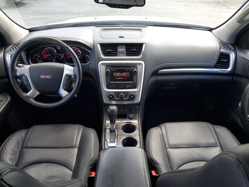 Used 2014 GMC Acadia SLT image 29