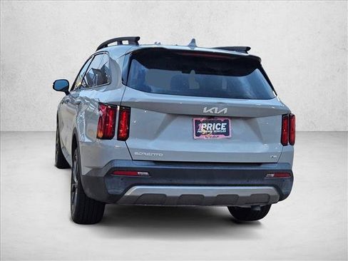 Used 2023 Kia Sorento SX Prestige AWD/4WD image 8