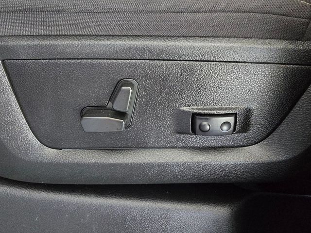 Certified 2026 RAM 2500 Big Horn AWD/4WD image 19