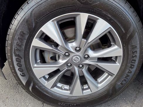 Used 2018 Nissan Murano SV AWD/4WD image 36