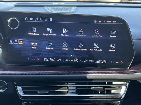 Certified 2024 Chevrolet Traverse RS w/ LPO, Floor Liner Package image 16