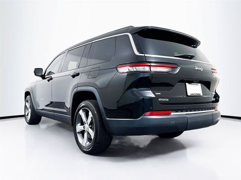 Used 2021 Jeep Grand Cherokee L Limited RWD image 12