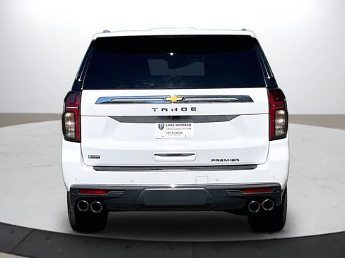Used 2021 Chevrolet Tahoe Premier w/ Premium Package AWD/4WD image 8