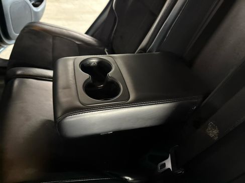 Used 2015 Jeep Grand Cherokee Altitude image 36