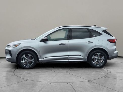 Certified 2023 Ford Escape ST-Line AWD/4WD image 9