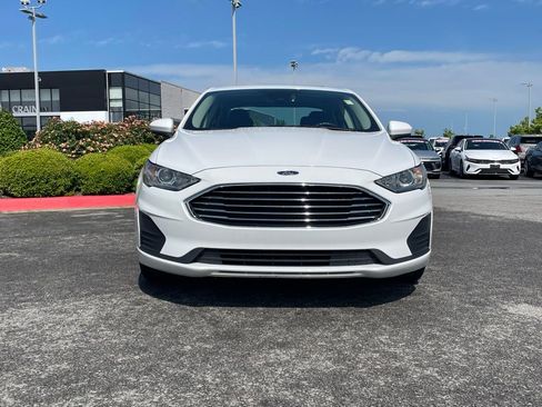 Used 2020 Ford Fusion SE AWD/4WD image 2