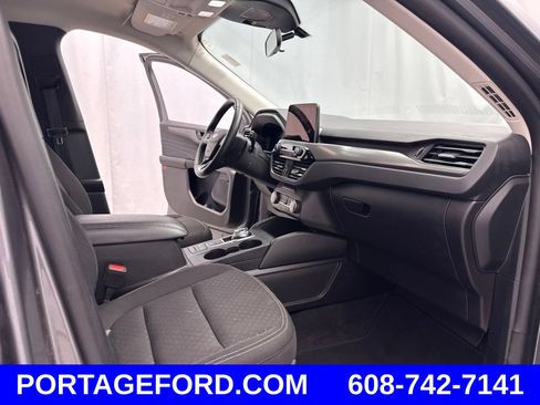 Certified 2024 Ford Escape Active AWD/4WD image 27