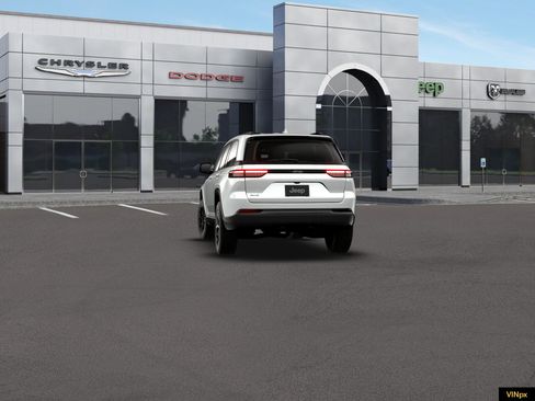 New 2026 Jeep Grand Cherokee Altitude AWD/4WD image 13