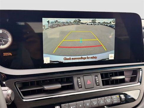 New 2025 Lexus ES 350 w/ Premium Package image 34