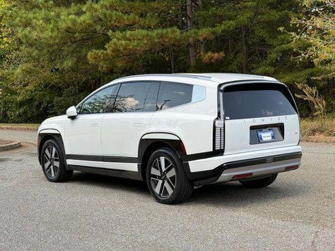 New 2026 Hyundai Ioniq 9 SEL image 4