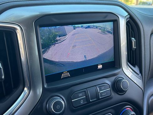 Used 2021 Chevrolet Silverado 1500 LT Trail Boss AWD/4WD image 30