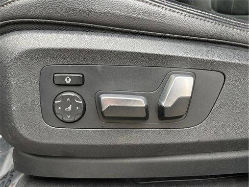 Used 2019 BMW X5 xDrive40i w/ Convenience Package image 22