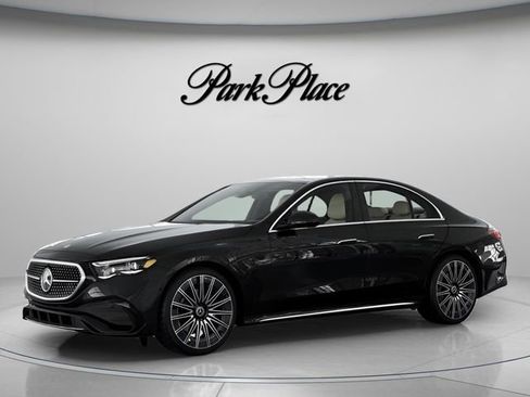 New 2026 Mercedes-Benz E 350 Sedan image 2
