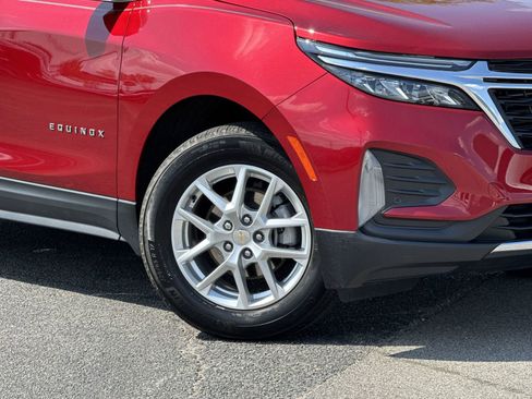Used 2024 Chevrolet Equinox LT image 13