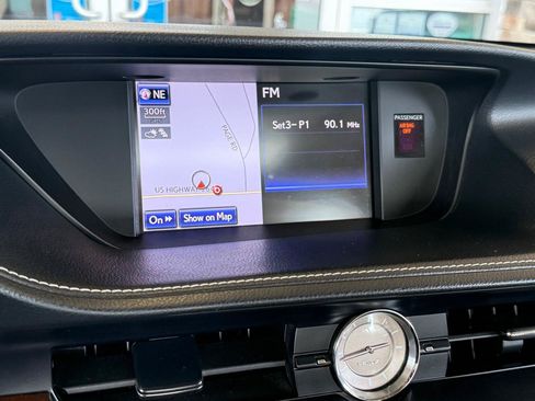 Used 2014 Lexus ES 350 w/ Luxury Package FWD image 24