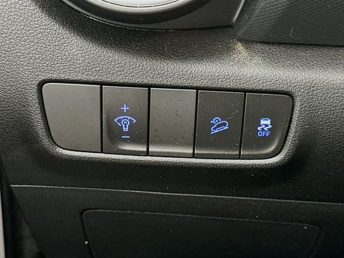 Used 2023 Hyundai Kona SEL w/ Convenience Package AWD/4WD image 17