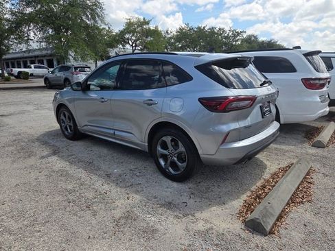 Used 2023 Ford Escape ST-Line w/ Tech Pack #1 FWD image 5