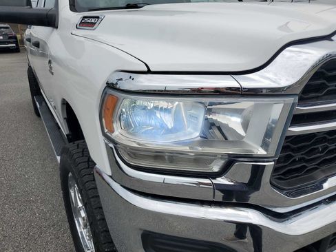 Used 2019 RAM 2500 Tradesman w/ Chrome Appearance Group AWD/4WD image 17