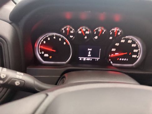 Used 2021 Chevrolet Silverado 1500 Custom Trail Boss image 9