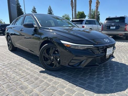 New 2026 Hyundai Elantra SEL Sport FWD image 1