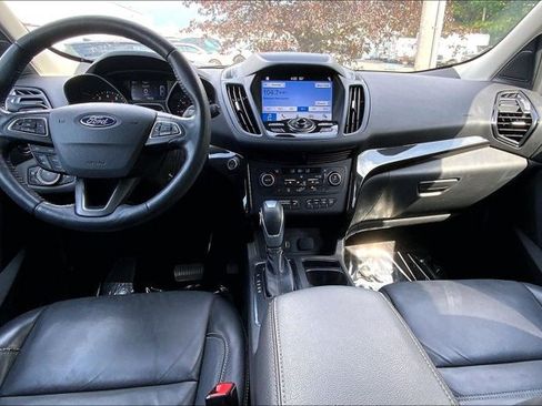 Used 2019 Ford Escape Titanium AWD/4WD image 15