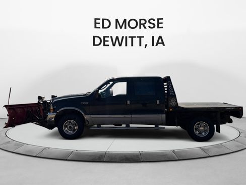 Used 2003 Ford F250 XLT image 2