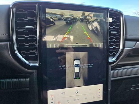 New 2025 Ford Ranger Lariat w/ Trailer Tow Package image 15