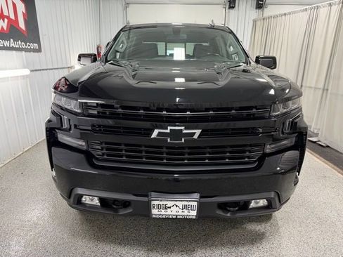 Used 2020 Chevrolet Silverado 1500 RST AWD/4WD image 2
